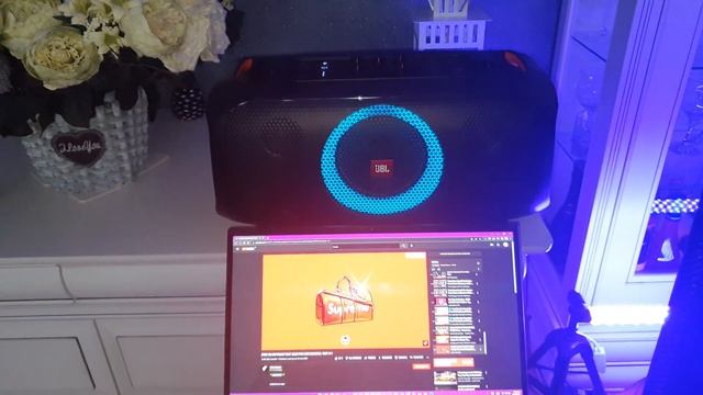 JBL PartyBox 1000 & JBL PartyBox On The GO Bass extreme lights смотреть онлайн