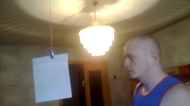 Развитие силы удара. Разрыв бумаги ударом кулака. album sheet смотреть онлайн