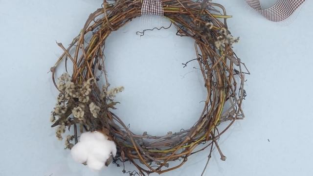 Рождественский венок из шишек своими руками – мастер класс смотреть онлайн