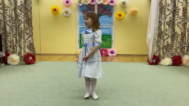 ГБОУ Школа №1360 ДО "Солнечные зайчики" - Стихотворение "Моя Москва" смотреть онлайн