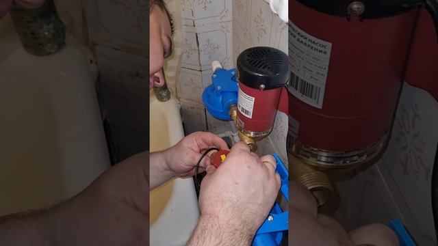 Автоматический насос повышения давления Jemix w15gr-10/ Мастер на час Сантехник Балашиха смотреть онлайн