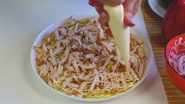 САЛАТ "Розовый Фламинго" УЖ ОЧЕНЬ ВКУСНЫЙ САЛАТ смотреть онлайн