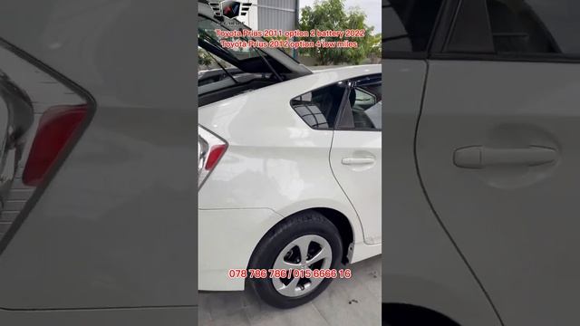 Toyota Prius 2012 option 4 white ក្នុងលឿងកៅអីអូតូ jbl 13មុឺនmiles $24,500 смотреть онлайн