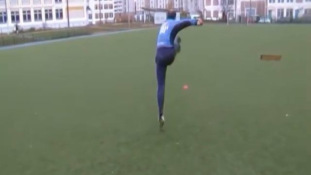 04 Махи ногой, имитация удара с последующим спрыгиванием смотреть онлайн