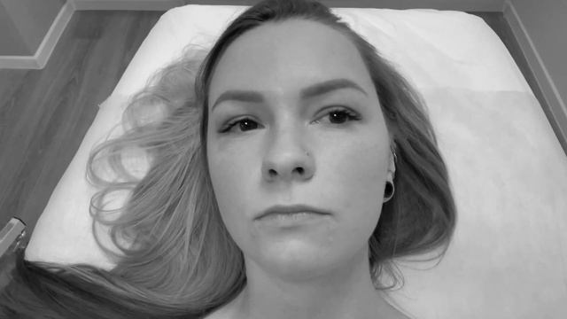 КАК Я СТАЛА НЕФОРМАЛОМ ЗА ОДИН ДЕНЬ/микродермалы, дреды, пирсинг смотреть онлайн