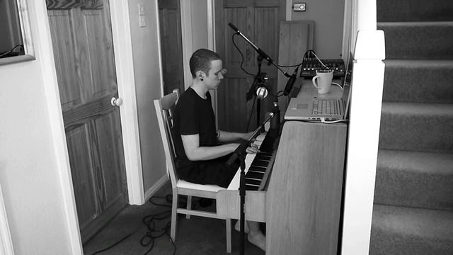 Adam John Williams - Isaac (Vocal & Piano, microphone tests) смотреть онлайн