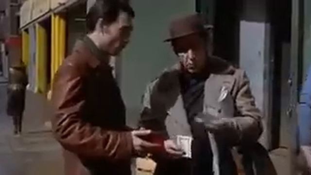 Donnie Brasco Wise guy don t carry his money in a wallet смотреть онлайн