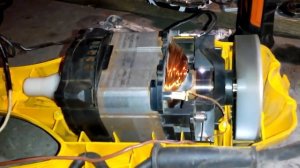 УДИВЛЕНИЮ НЕ БЫЛО ПРЕДЕЛА,ремонт электро триммера-газонокосилки своими руками