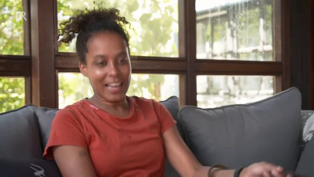 Saluki | Information für Kinder | Pia und die Haustiere смотреть онлайн