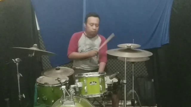 Cambio Dolor Drum cover, Wahyudi Onyenk смотреть онлайн