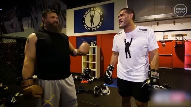 ТОП 10 Бойцы UFC не Хотели Драться Друг с Другом @Main_Card смотреть онлайн