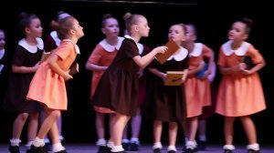 Детский танец "Книжки"