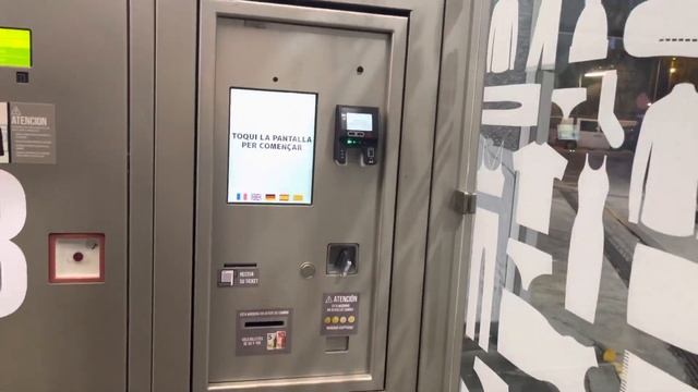 Where to do Laundry in Barcelona, Spain смотреть онлайн