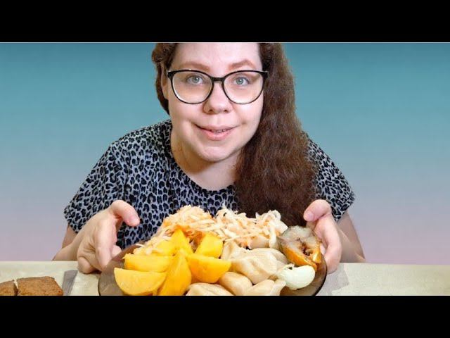 Мукбанг Остатки сладки/Вареники с картошкой, Картошка, Скумбрия, Капуста квашенная смотреть онлайн
