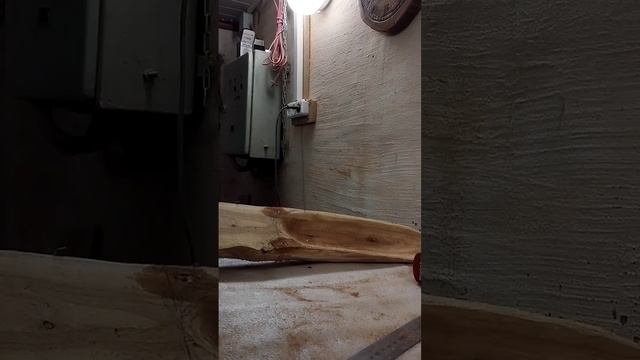 Режу блюдо из куска облепихи. смотреть онлайн