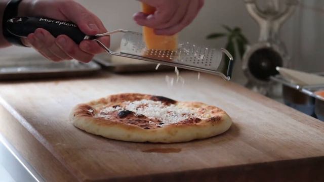 Löjromspizza med créme fraiche смотреть онлайн