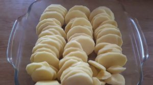 Картошка с молоком  духовке .