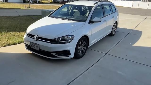 VW MK7 Golf Sportwagen Alltrack 11 sec 1/4 mile build with OEM downpipe? Golf R GTI dragy run смотреть онлайн