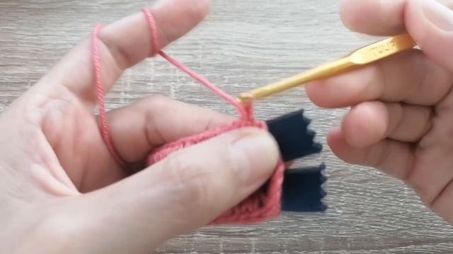 D.I.Y. Tutorial - How to Crochet Purse Bag With Zipper - Step by Step смотреть онлайн