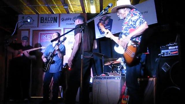 Max Hightower Harmonica/Vocals @ Greenville Cigar Box Guitar Festival @ Mac Arnold's Greenville SC смотреть онлайн
