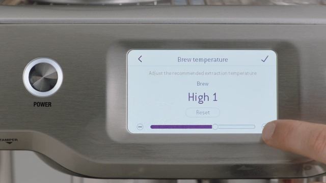 The Barista Touch™ | Adjusting the brew temperature for full-flavored coffee | Breville USA смотреть онлайн
