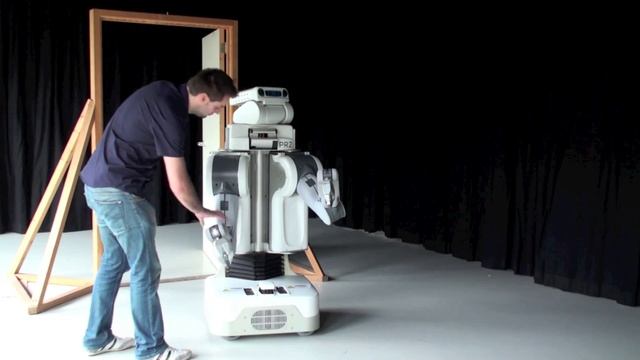 Force-sensorless and bi-manual human-robot comanipulation смотреть онлайн