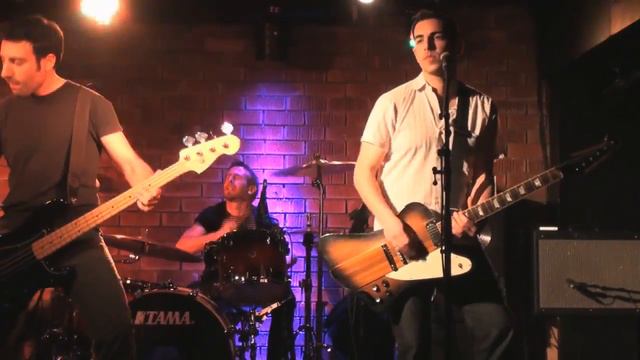 Superdrive - "Drown In You" 18/2/12 смотреть онлайн