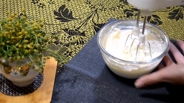 Susamlı, kəsmikli peçenye. #susamlıkurabiye #sesame #asmrfood #asmrvideo #azerbaijan #kitchen смотреть онлайн