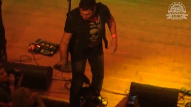 Crush 40 - Crowd Participation FAIL (Guy screams in mic) Sonic 25th Livestream Party смотреть онлайн