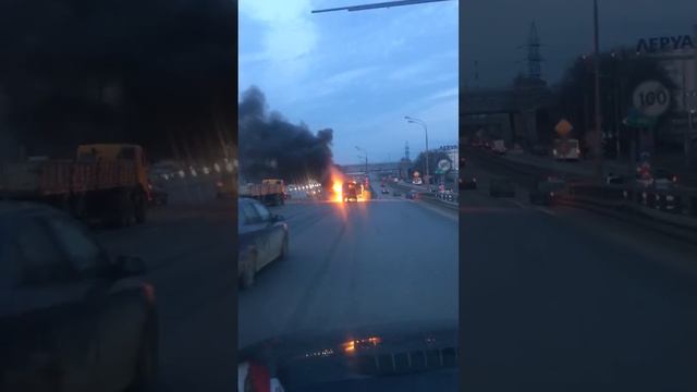 Газель горит возле Вегаса смотреть онлайн