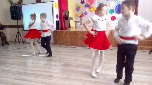 Украинский танец. Таланты 2017 смотреть онлайн