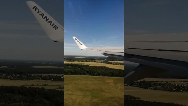 Взлёт самолёта Ryanair. Рейс Варшава Модлин - Брюссель Шарлеруа. смотреть онлайн