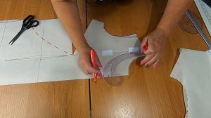 Как сшить платье летнее с воланом по линии низа. Моделирование.mp4