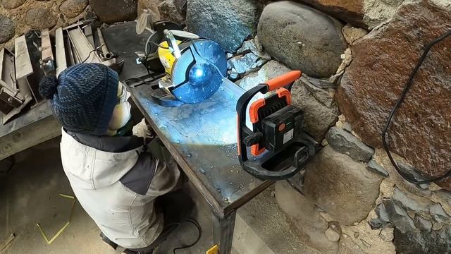 Renovating The Workshop  (part5) - Adding Stuff Back