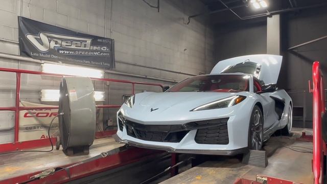 2023 Chevrolet Corvette Z06 C8 vs the WORLD! 60-130 1/4 MILE and DYNO! смотреть онлайн