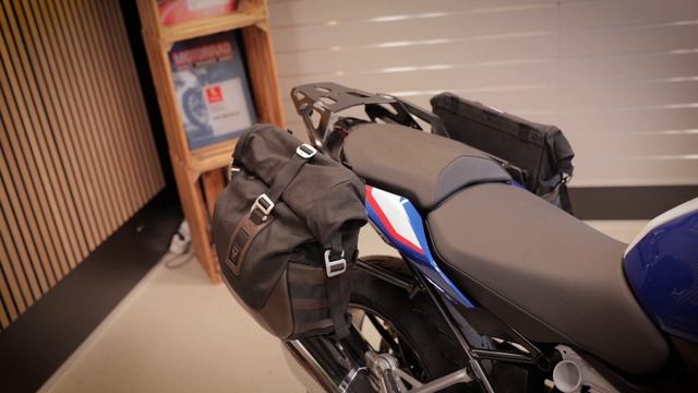 BMW R1250R And RS 2023: New Season, New Look, And UPGRADED Accessories