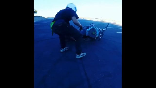 2013-2018 ZX6R | ITX4 Crash Cage Test смотреть онлайн