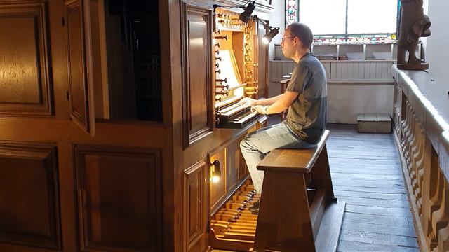 Louis Marchand - Tierce en taille смотреть онлайн