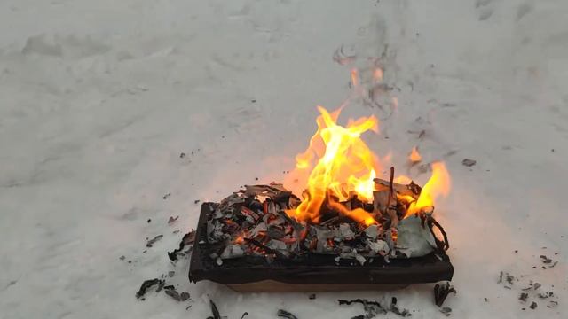 Как горят корабли из картона и снег )) смотреть онлайн