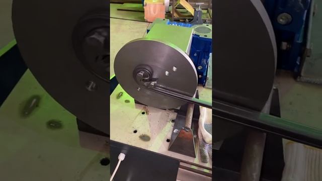 Улитка из профильной трубы. Без зажимов и эксцентриков. смотреть онлайн