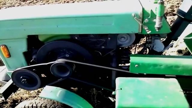 Перепахиваю огород с навозом в зиму. смотреть онлайн