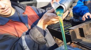 УАЗ ПАТРИОТ. Меняем масло в мостах!