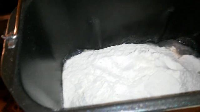 Выпечка Итальянского хлеба из смеси Тестовъ в хлепобечке Rolsen RBM-1480 смотреть онлайн