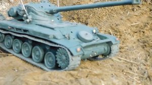 Танки amx 1390 и leopard 1 из пластилина просто постреляшки