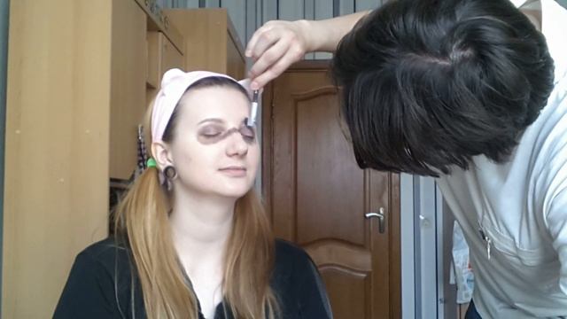 [стала подругой Джокера] мой парень делает мне макияж / boyfriend does my makeup смотреть онлайн