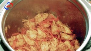 Мультиварка-скороварка. Плов из булгура с курицей в ARC–514D