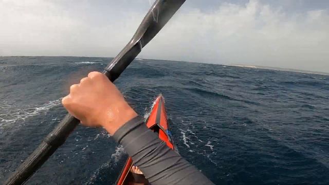 EXTREME SURFSKI DOWNWIND IN 2.5M WAVES смотреть онлайн