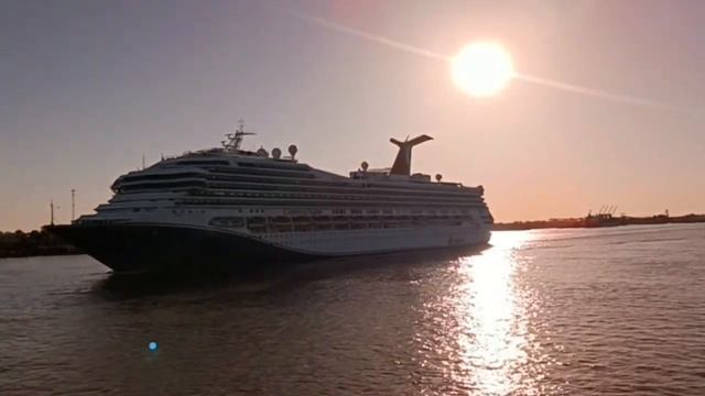 Где это? Оригинально и романтично, морская практика, кадетская программа видео от Полищук Эдуард смотреть онлайн