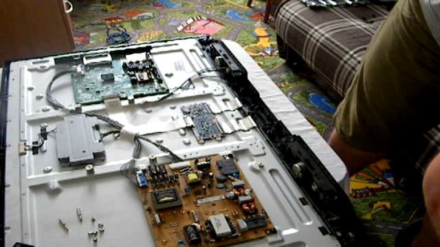 Ремонт телевизора LG 32LV3400-ZA (Полосы на Экране) смотреть онлайн