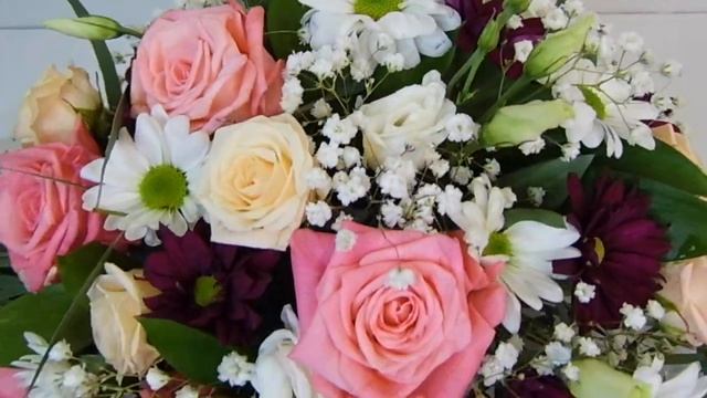 Цветочная композиция Торжество для украшения праздничного стола, декора торжественных мероприятий